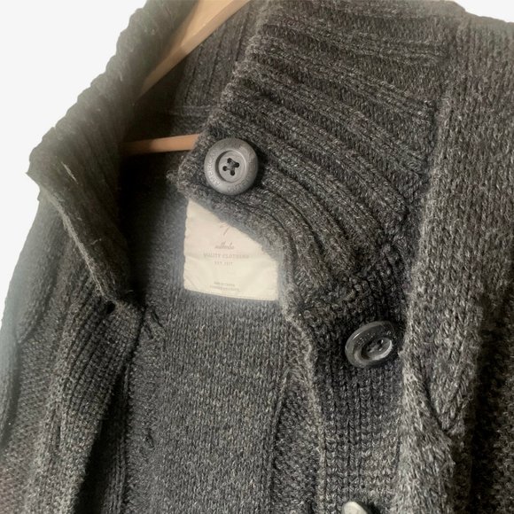 American Eagle Cable Knit Chunky Wool Blend Cardigan - Picture 5 of 12